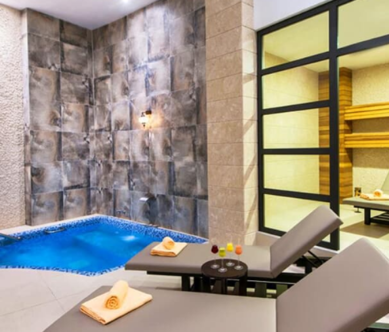 AKRONES Hotel