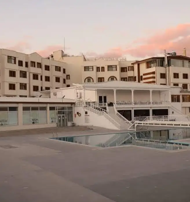 ÜRGÜP EMİN KOÇAK TERMAL OTEL TATİLİ